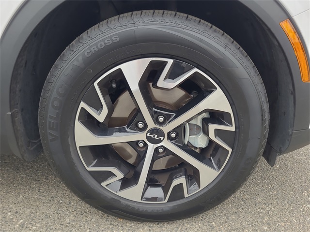 2024 Kia Sportage EX photo 5