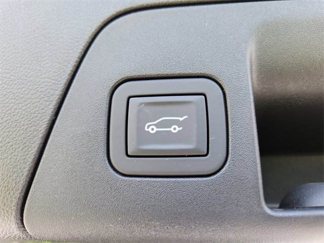 2025 Buick Envision Sport Touring photo 4