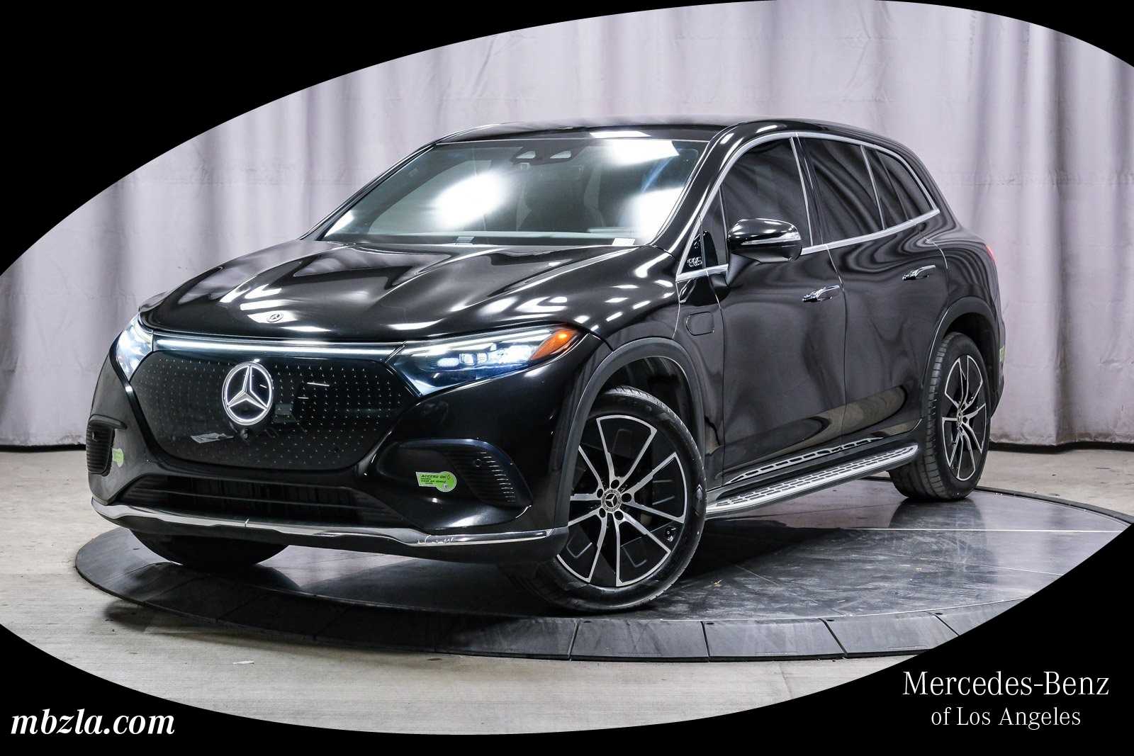 2023 Mercedes-Benz EQS SUV Base's photo