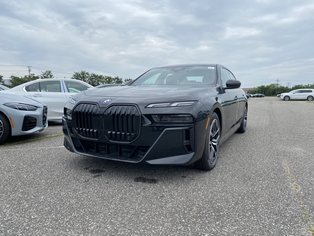 New 2025 Black Sapphire Metallic BMW xDrive60 image 1