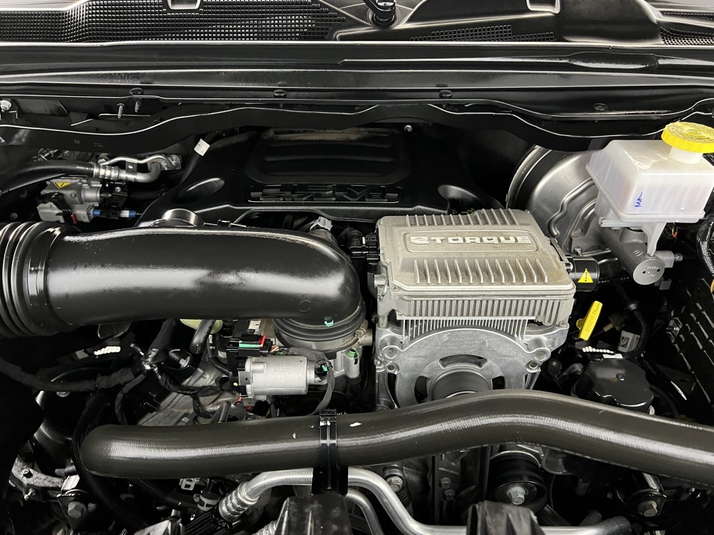 2024 Ram 1500 Laramie photo 29
