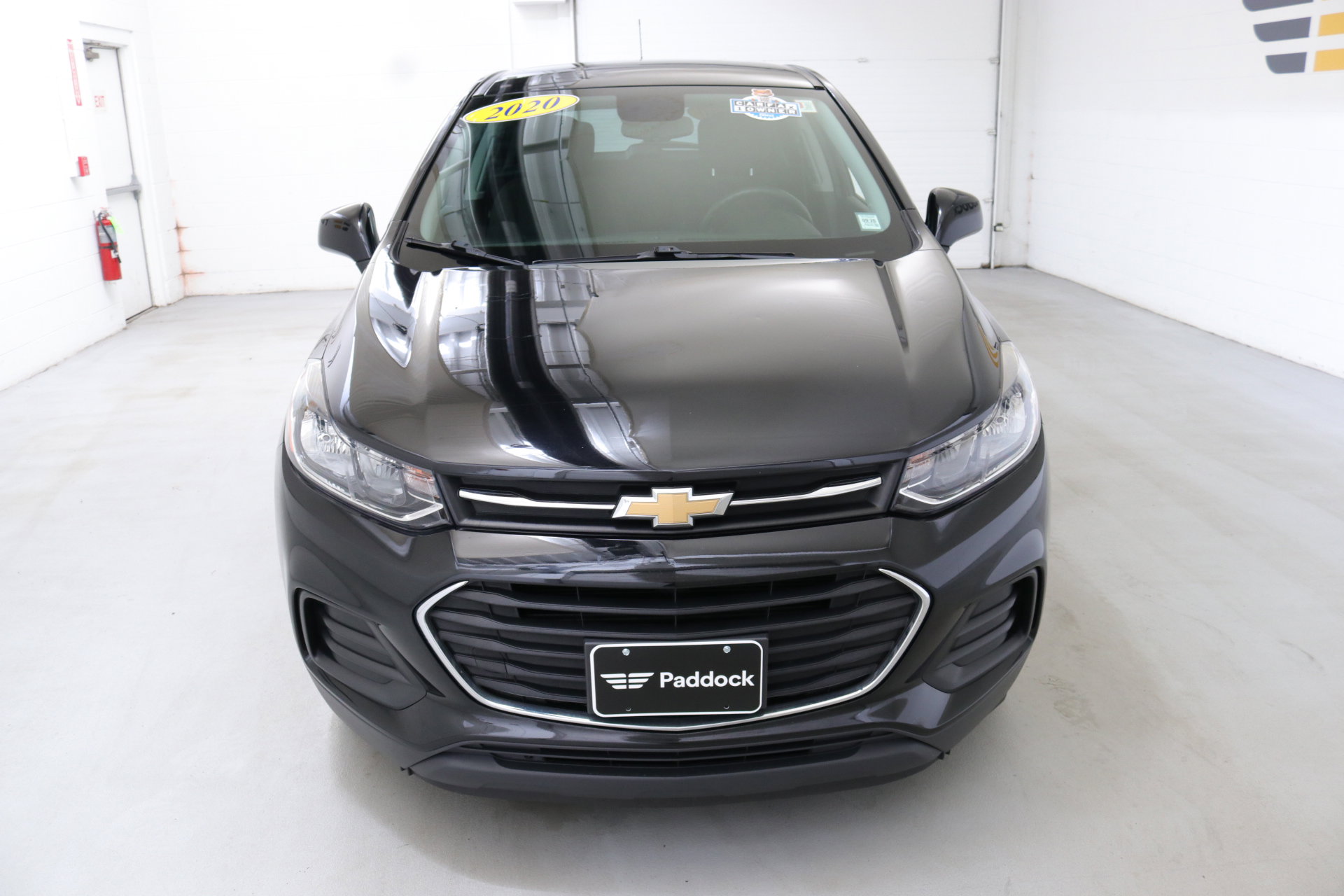 2020 Chevrolet Trax LS photo 2
