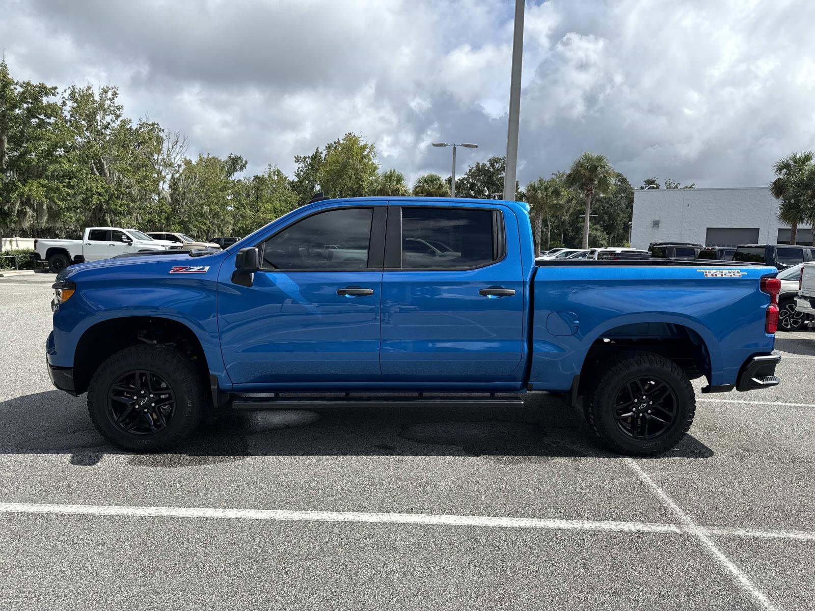 2022 Chevrolet Silverado 1500 Custom Trail Boss photo 6