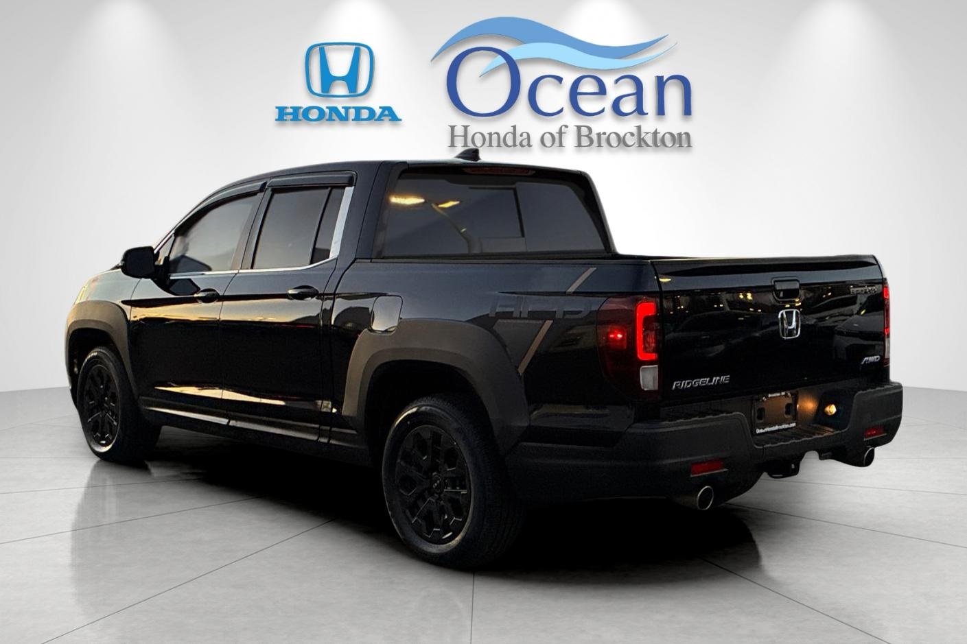 2023 Honda Ridgeline RTL photo 4