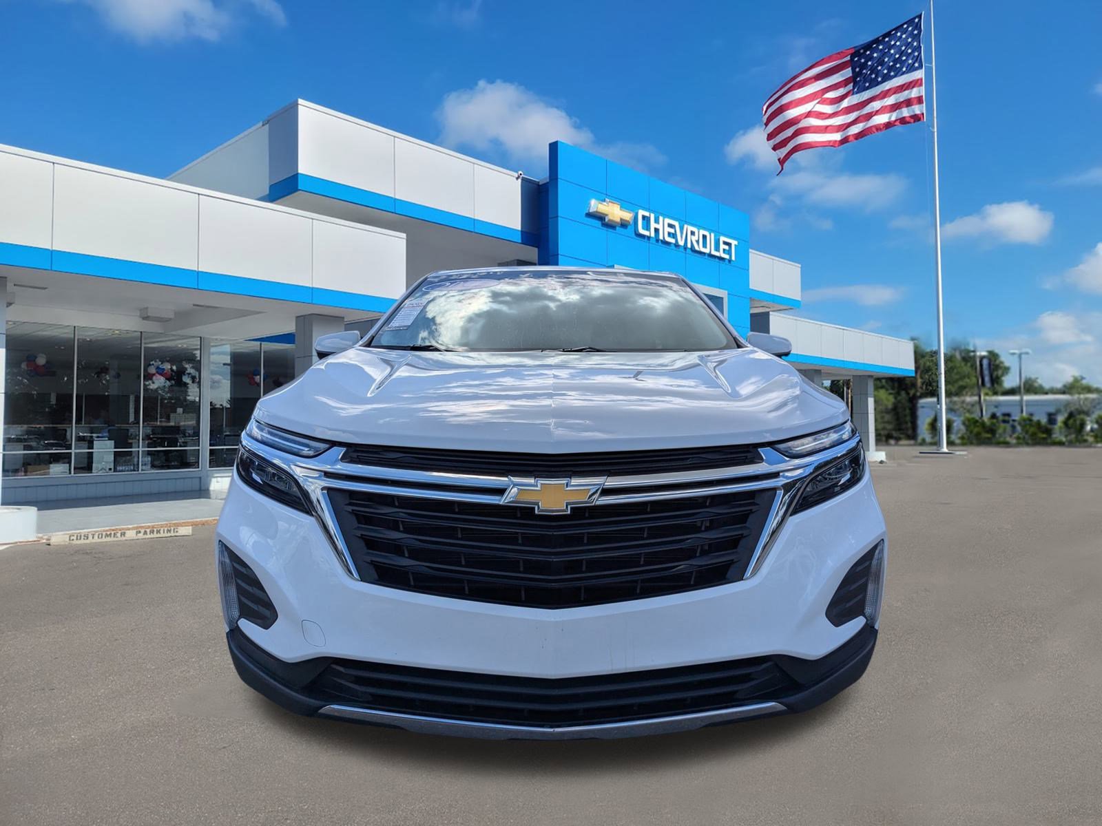 2022 Chevrolet Equinox photo 2