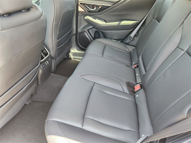 2025 Subaru Outback Touring XT photo 20