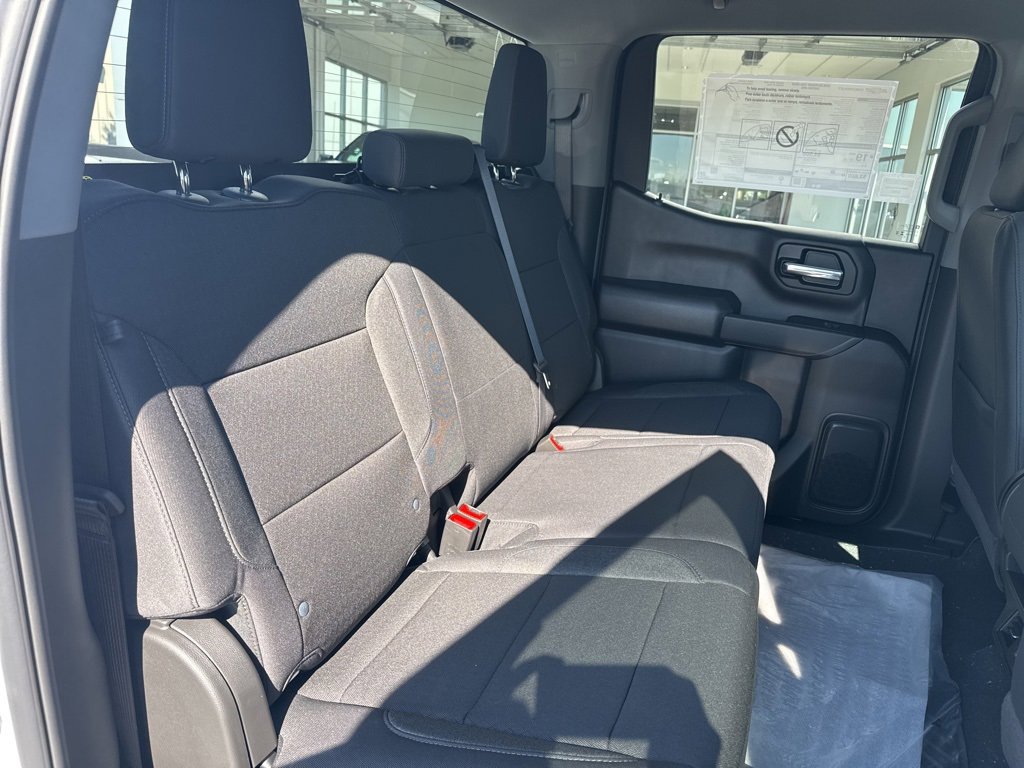 2026 Chevrolet Silverado 1500 Custom photo 24