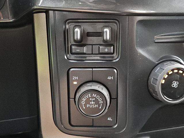 2025 Ford F-150 STX photo 12