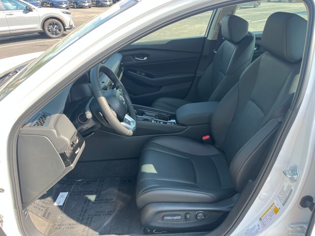 2025 Honda Accord Hybrid Touring photo 13
