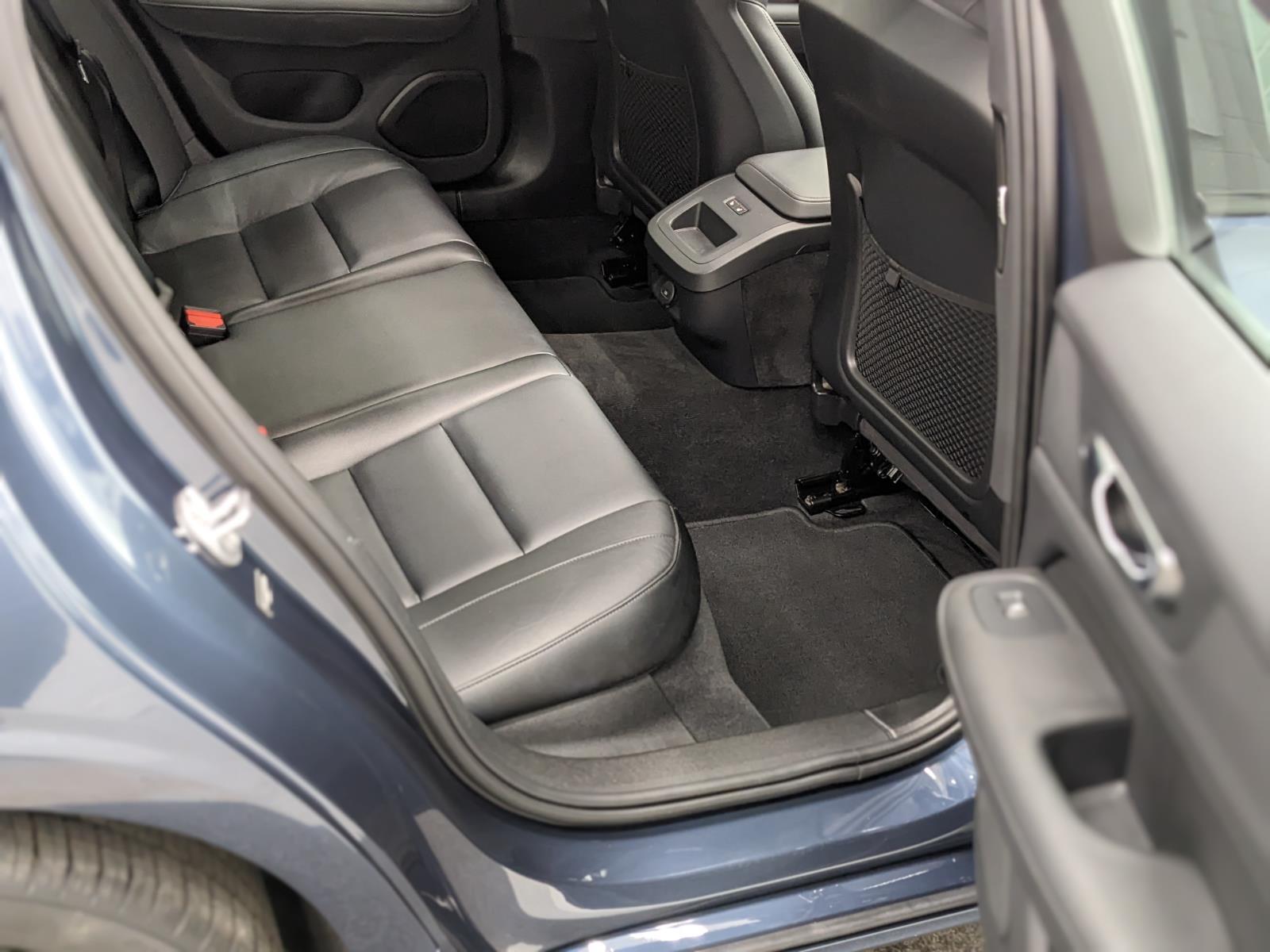 2025 Volvo S60 Core photo 15