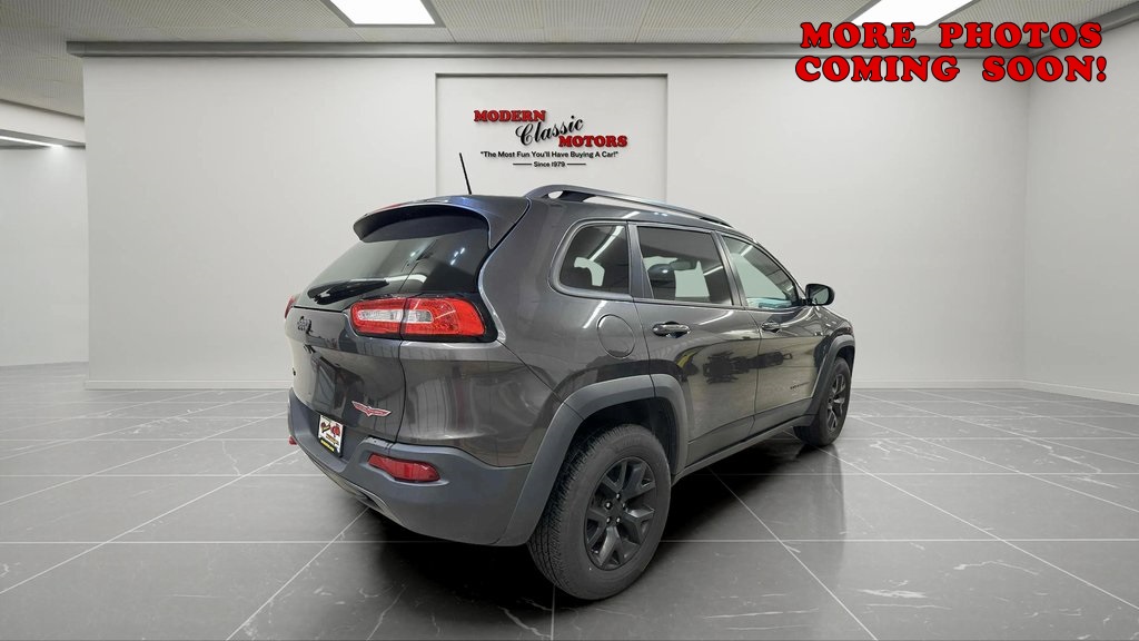 2016 Jeep Cherokee Trailhawk photo 5
