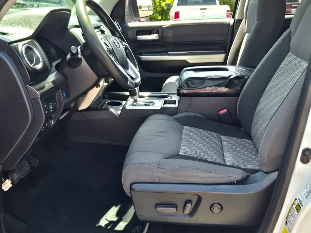 2021 Toyota Tundra CrewMax TRD Pro photo 16