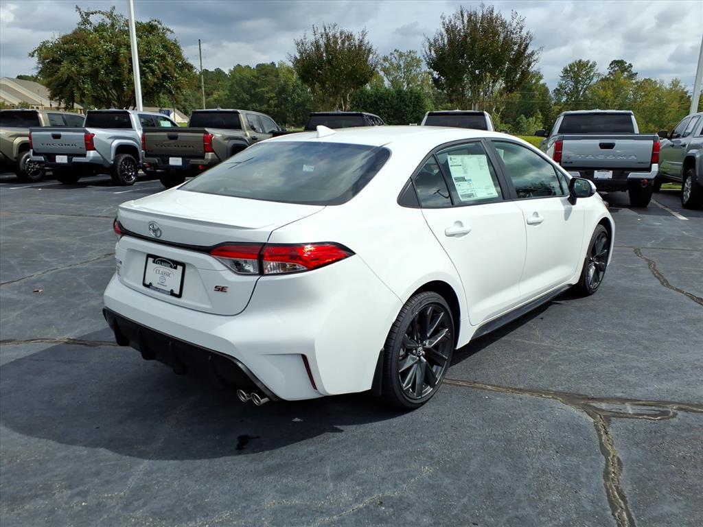 2026 Toyota Corolla SE photo 7