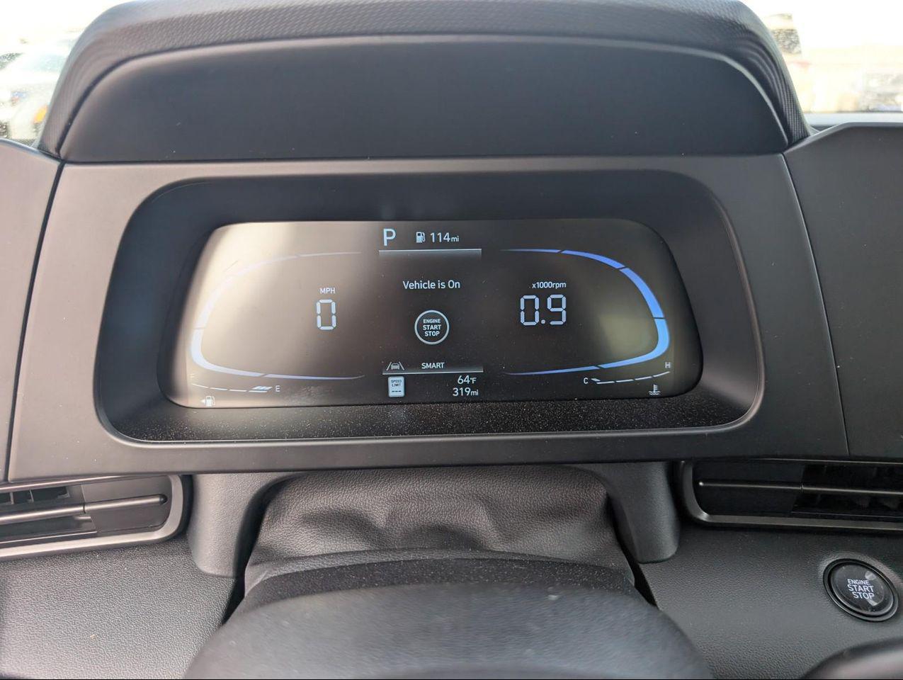 2025 Hyundai Elantra SEL Sport photo 18
