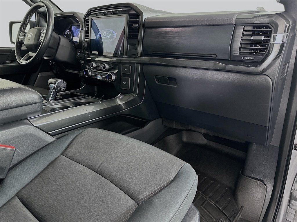2021 Ford F-150 XLT photo 28