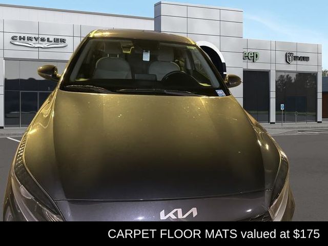 2023 Kia Forte LXS's photo