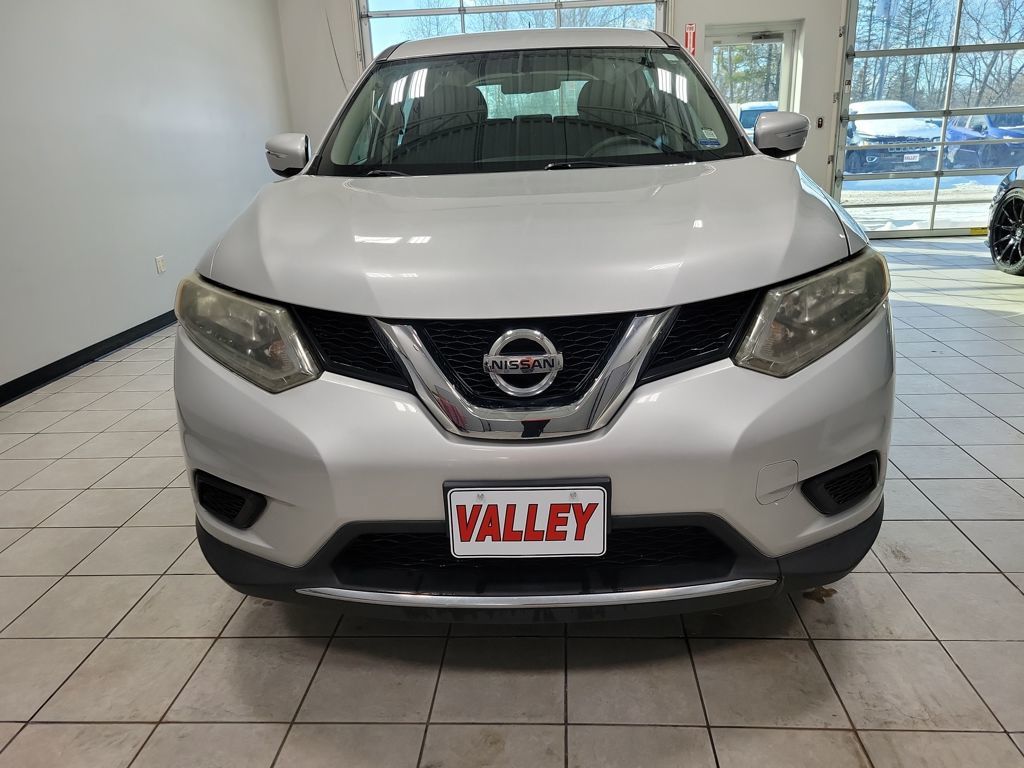 Used 2015 Nissan Rogue S with VIN 5N1AT2MV4FC822025 for sale in Cuyahoga Falls, OH