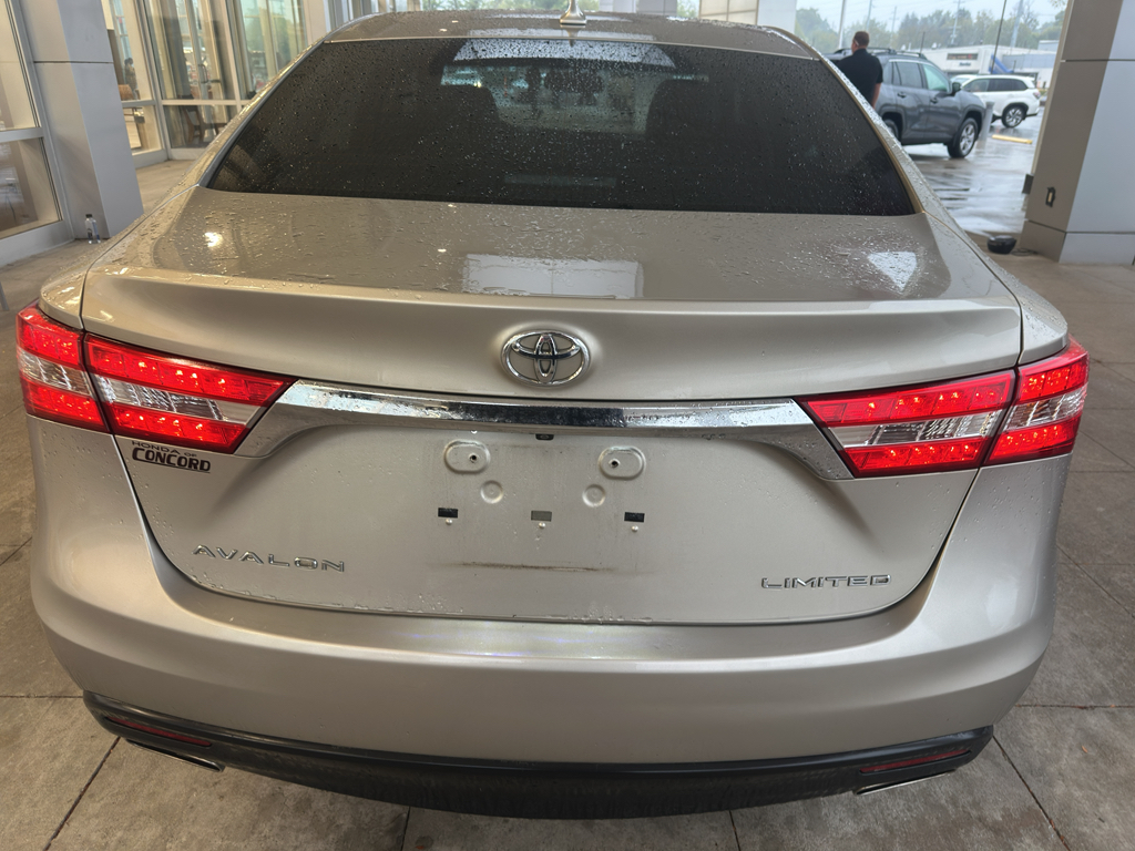 2014 Toyota Avalon Limited photo 4