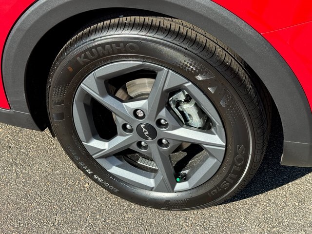 2025 Kia K4 LXS photo 5