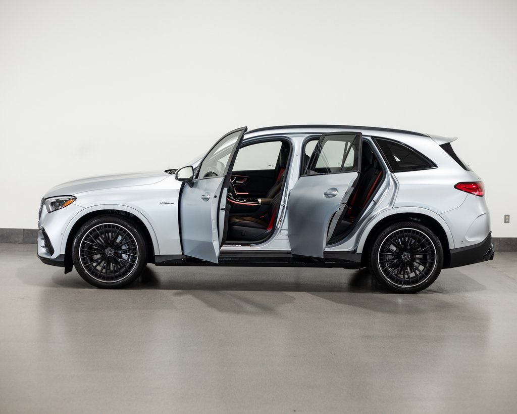 2024 Mercedes Benz GLC AMG 4MATIC photo 2