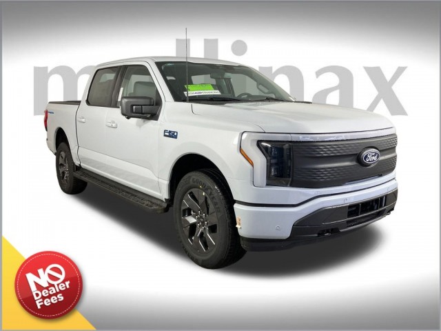 2025 Ford F-150 Lightning Flash's photo