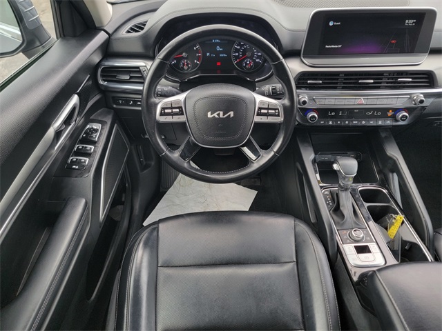 2022 Kia Telluride LX photo 26