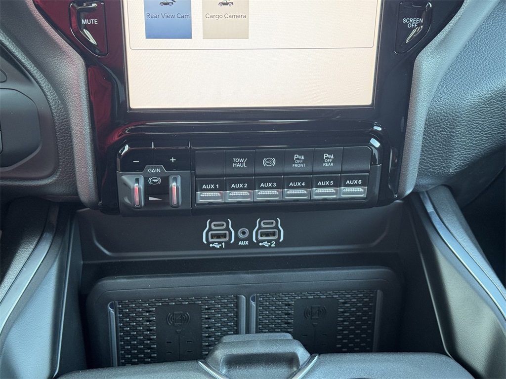 2025 Ram 2500 Laramie photo 21