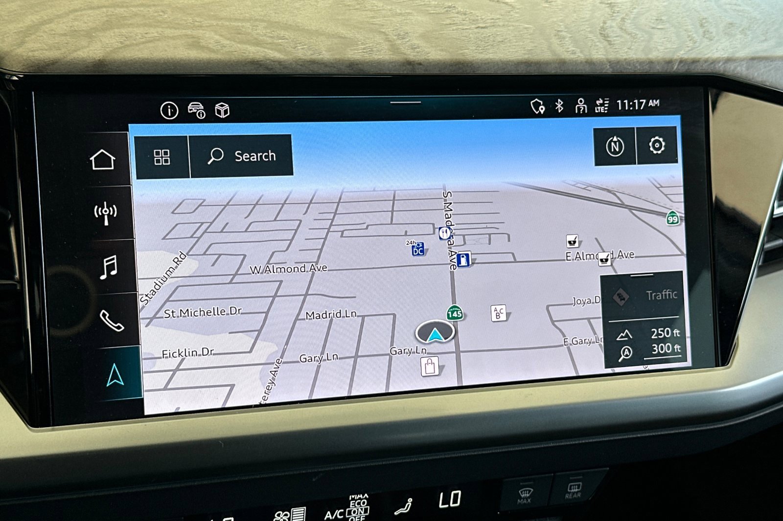 2023 Audi Q4 50 E-tron Prestige photo 12