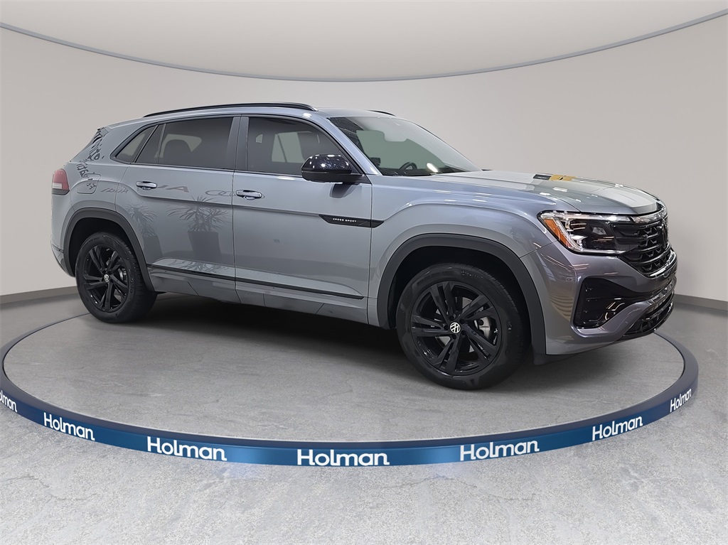 2025 Volkswagen Atlas Cross Sport SEL R-Line photo 4