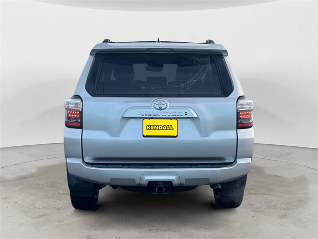 2022 Toyota 4Runner SR5 Premium photo 4