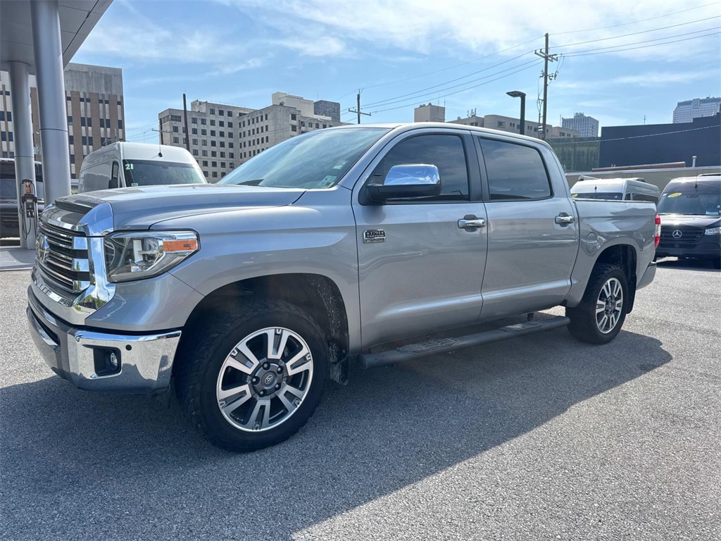 2020 Toyota Tundra Platinum Grade photo 3