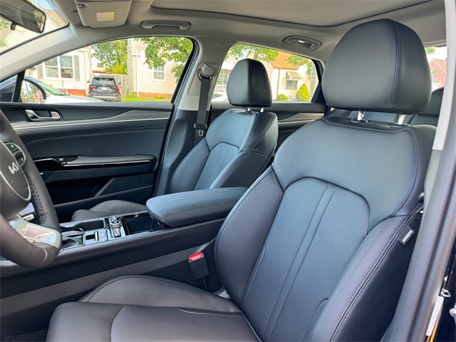 2025 Kia K5 EX photo 14