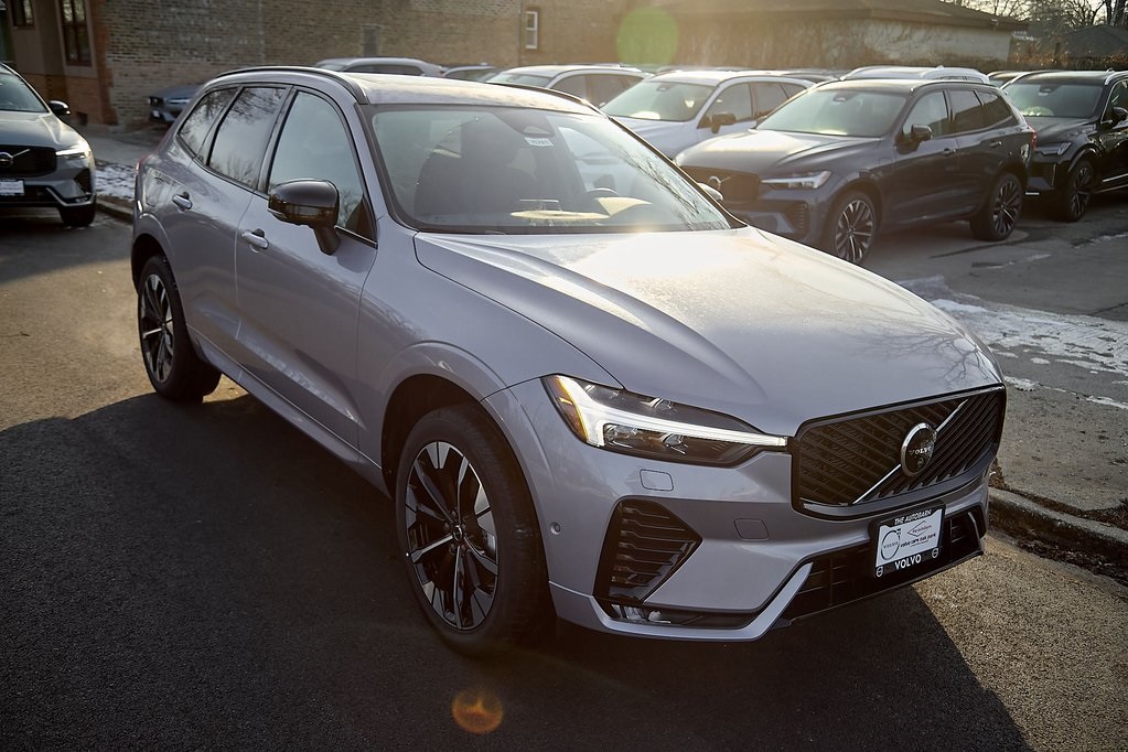 2026 VOLVO XC60 - Image 3