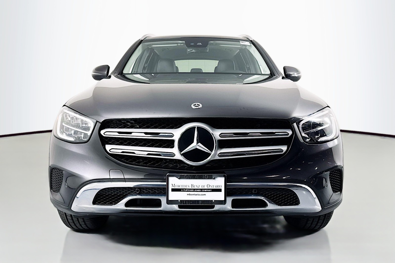2022 Mercedes Benz GLC 300 photo 2