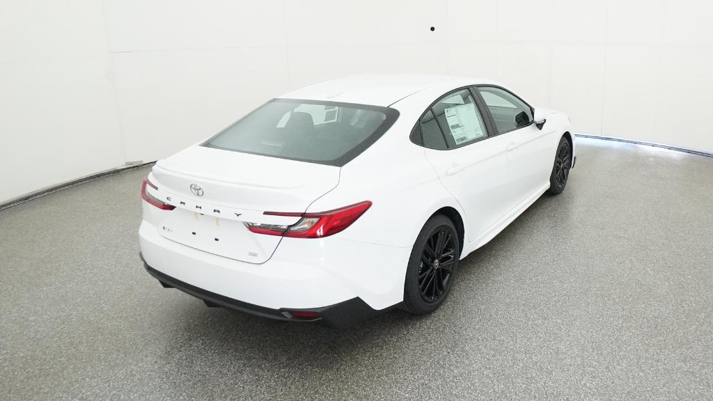 2026 Toyota Camry SE photo 15