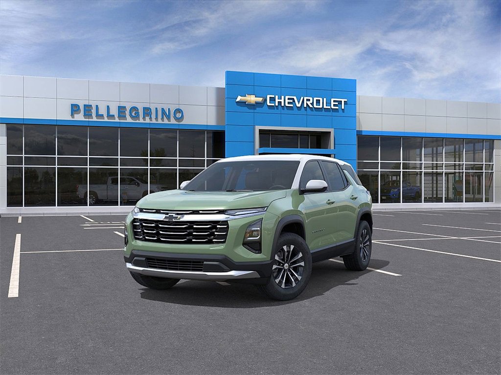 2026 Chevrolet Equinox LT photo 4