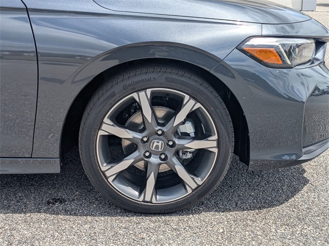 2026 Honda Civic Hybrid Sport Touring photo 11