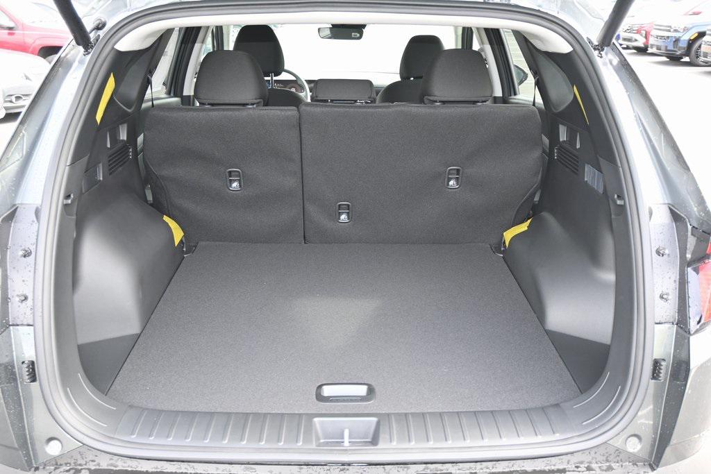 2026 Hyundai Tucson Hybrid SEL Convenience photo 4