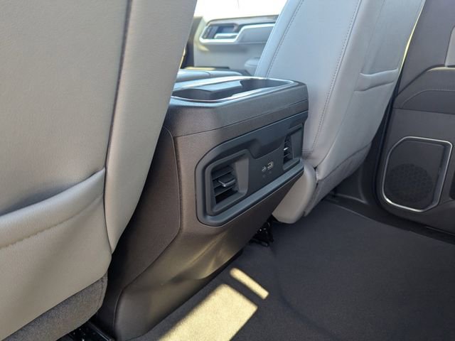 2025 Chevrolet Silverado 1500 LT photo 18