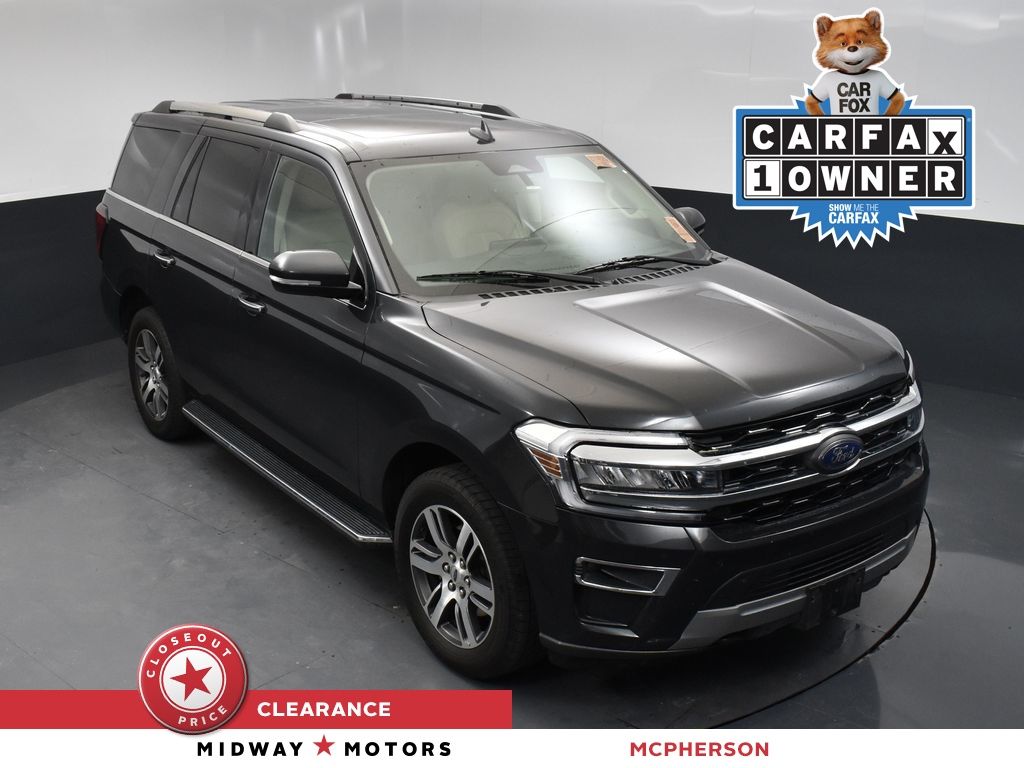 2023 Ford Expedition Limited's photo