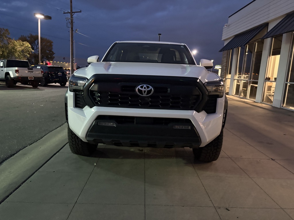 2024 Toyota Tacoma TRD Sport photo 4