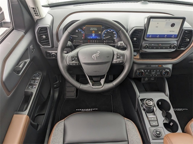 2024 Ford Bronco Sport Outer Banks photo 14