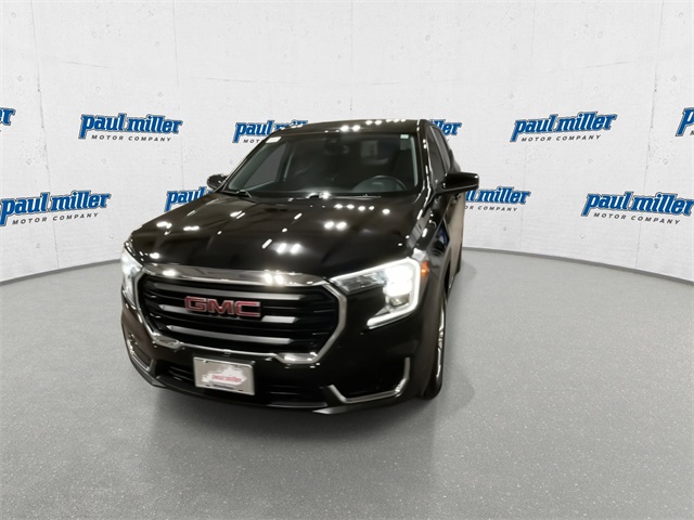2024 Gmc Terrain SLE photo 4