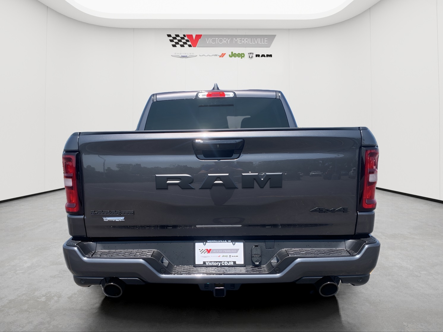 2026 Ram 1500 Laramie photo 3