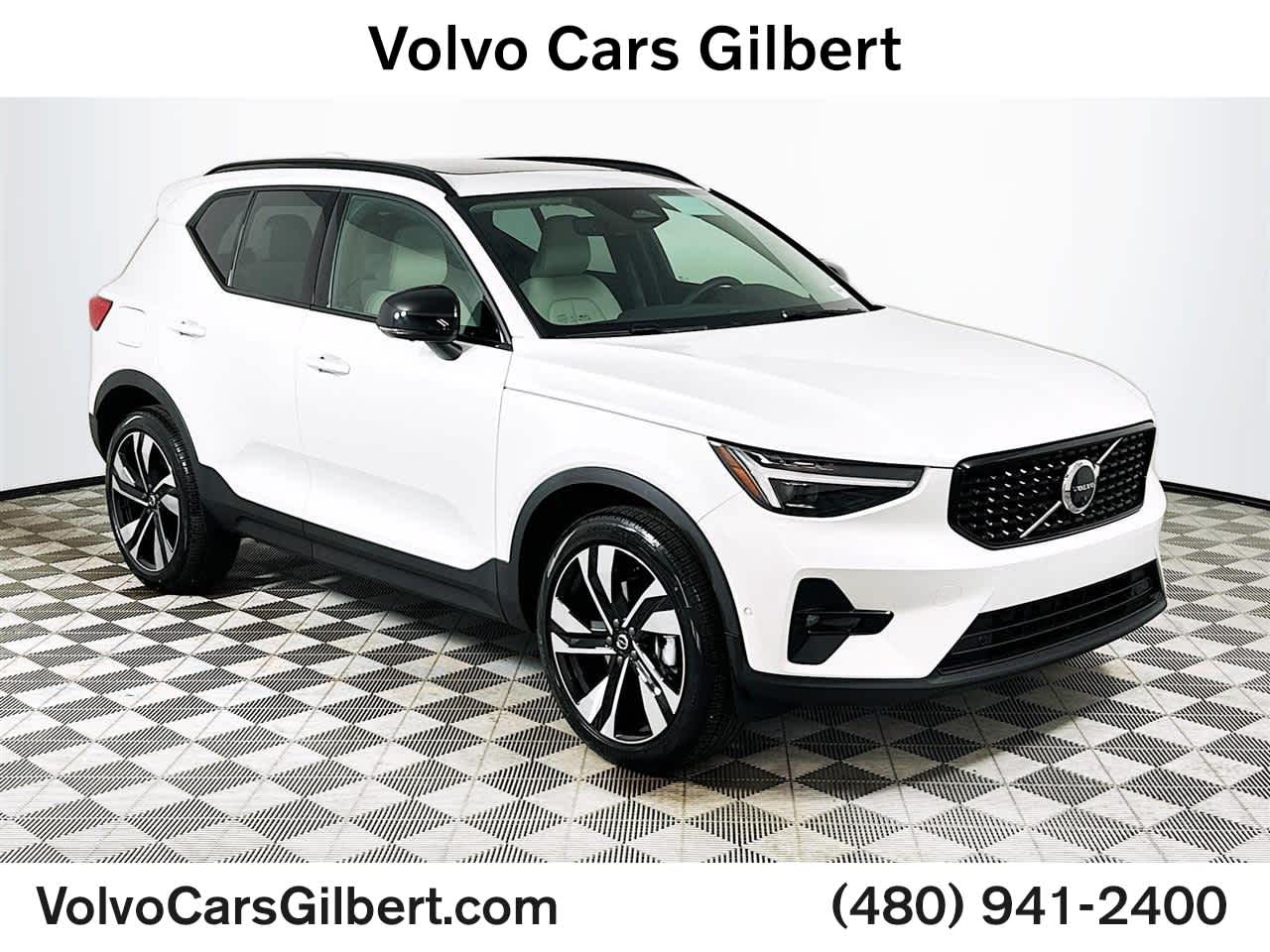 2026 Volvo XC40 Plus's photo