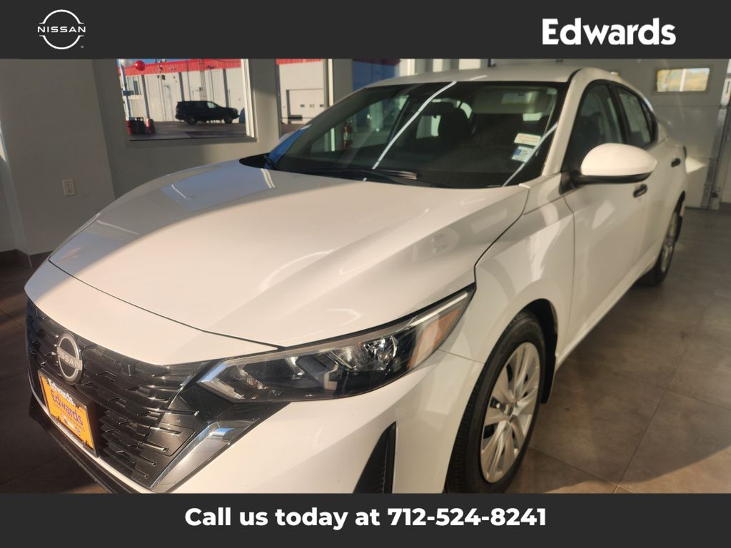 2024 Nissan Sentra S photo 4