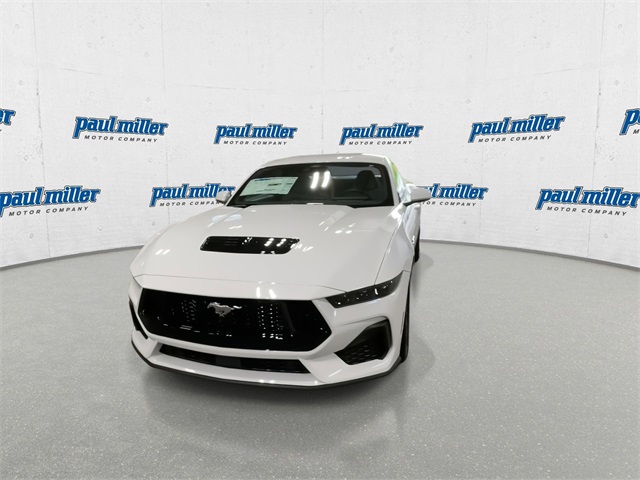2025 Ford Mustang GT photo 4