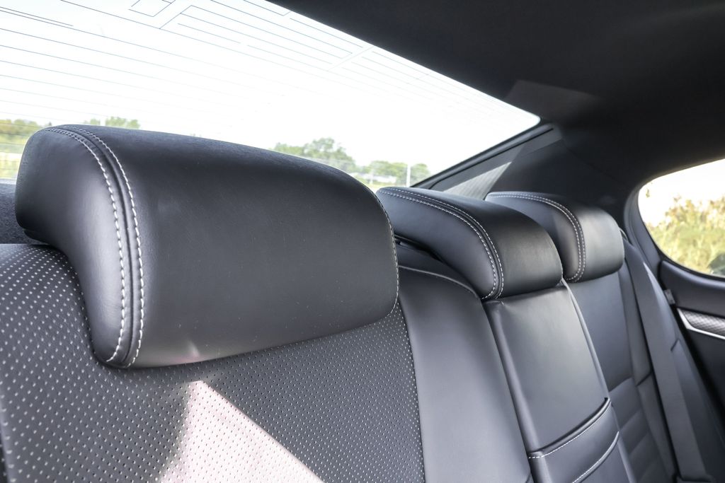 2016 Lexus GS 350 photo 31
