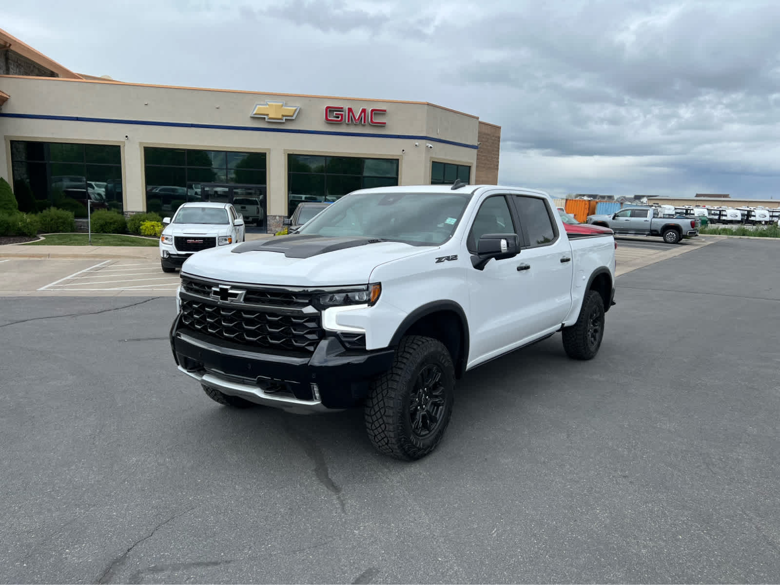 2025 Chevrolet Silverado 1500 ZR2 photo 9