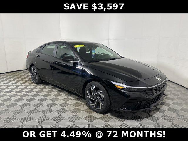 2025 Hyundai Elantra SEL's photo